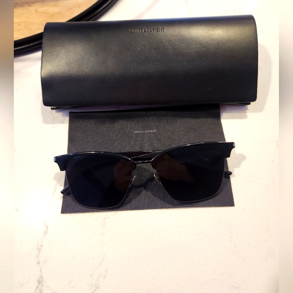 YSL Sunglasses - Picture 1 of 4